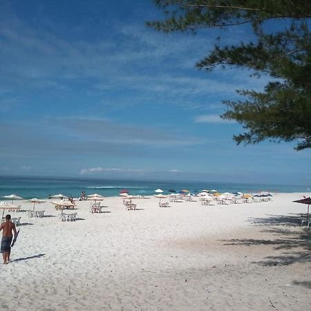 Apartamento Aconchegante A 100 Metros Da Praia อาร์ไฮยัล โด กาโบ ภายนอก รูปภาพ